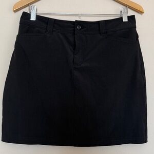 Eddie Bauer Women’s Black Hiking Outdoor Skirt Skort Size Small 4